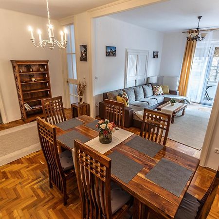 Bright & Spacious Riverside Apartment With Balcony Budapest Eksteriør billede
