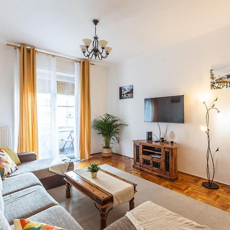 Bright & Spacious Riverside Apartment With Balcony Budapest Eksteriør billede